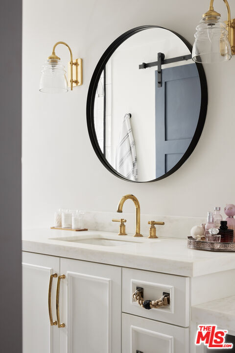 Building Photo - 204 Pearl Ave