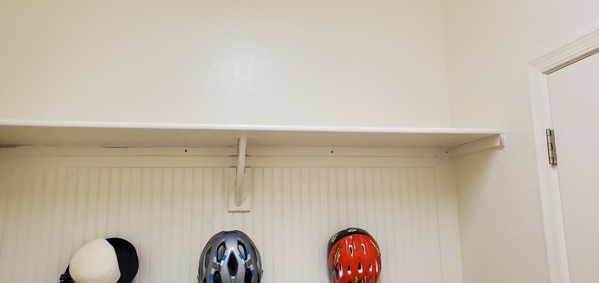 Building Photo - 22084 N 98th Dr