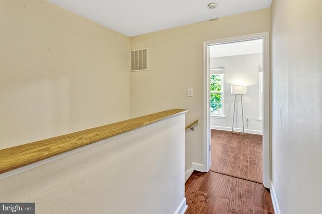 Building Photo - 15462 Windsong Ln