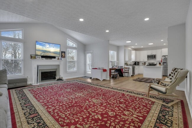 Building Photo - 5920 Triplett Square