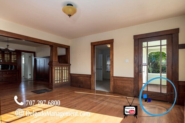 Building Photo - Vallejo Saint Vincent Hill historic home
