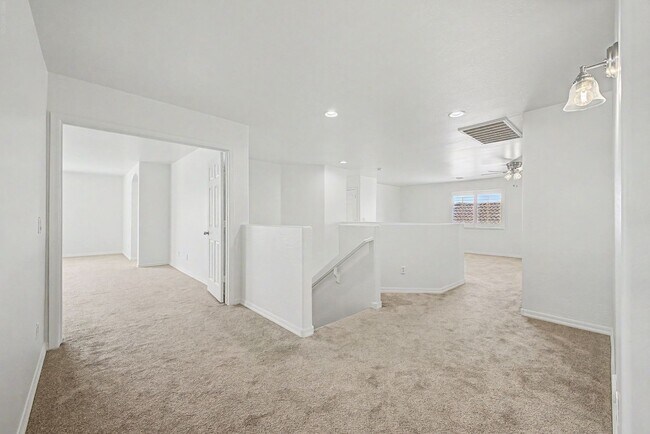Building Photo - 42979 W Wild Horse Trail