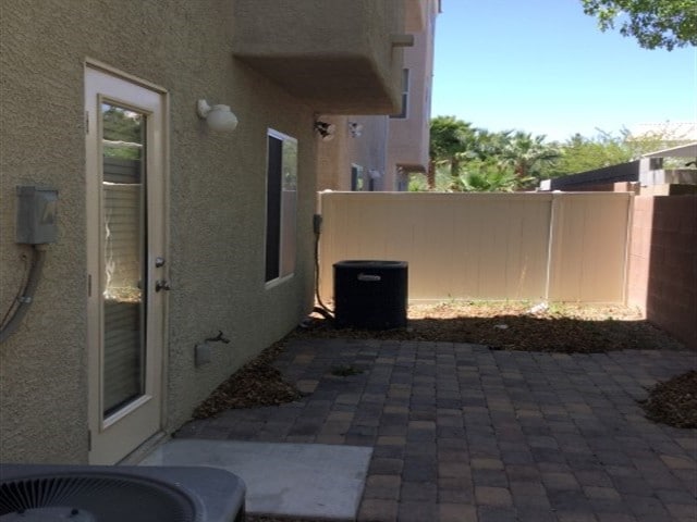 Building Photo - 8676 Luna Nuevo Ct