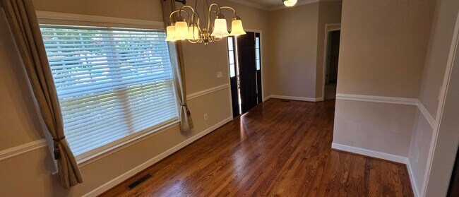 Building Photo - 4049 Clinard Ave