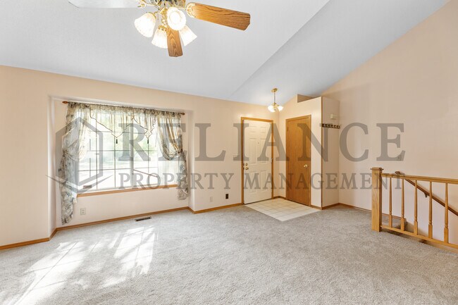 Building Photo - 8502 W Westlawn Cir