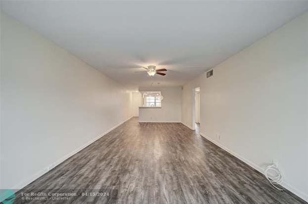 Building Photo - 4401 Martinique Ct