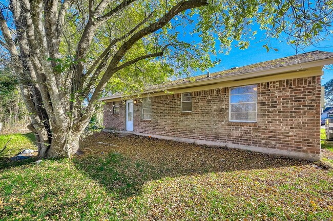 Building Photo - 3 Bedr/ 1 bath Beautiful Home in Texas City