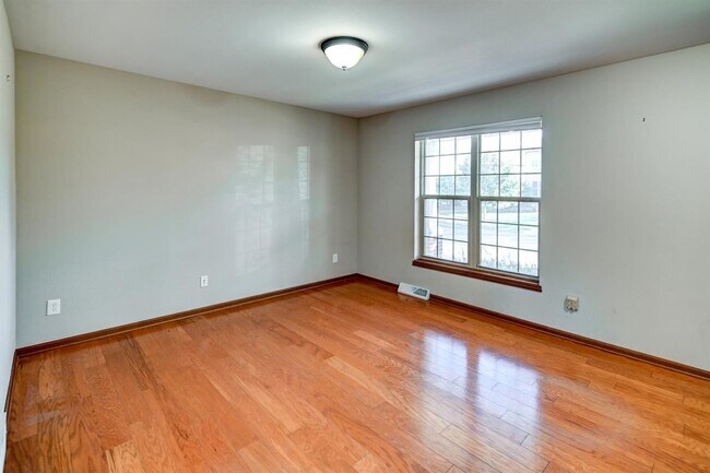 Building Photo - 2633 Koshkonong Way