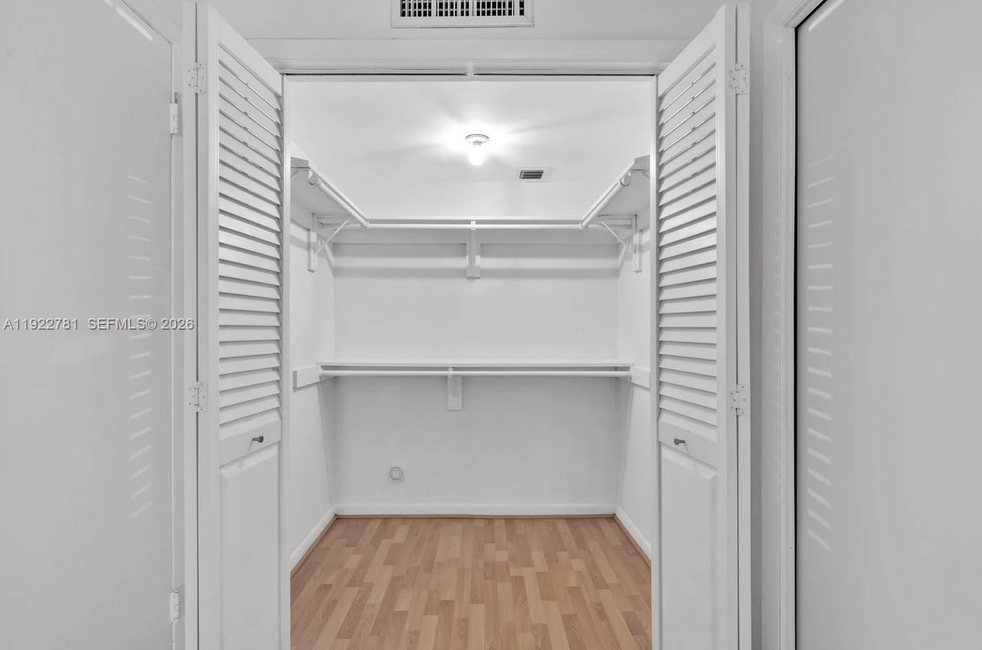 Building Photo - 3001 SW 1st Ave