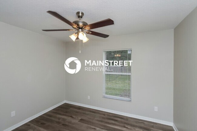 Building Photo - 3 Bedroom Pet-Friendly Home in palm bay, FL with Main Street Renewal