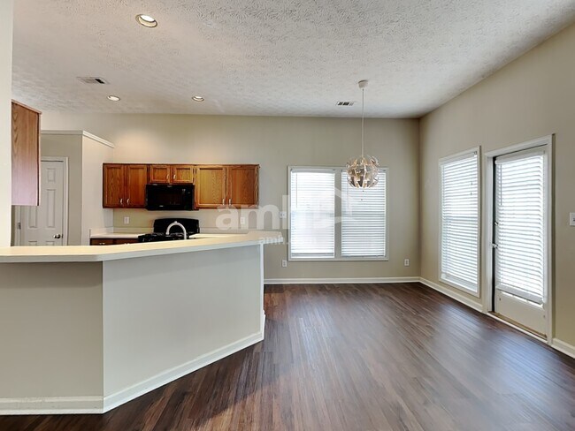 Building Photo - 3335 Berwick Field Dr