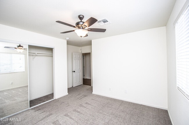 Building Photo - 2525 W State Ave