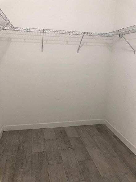 Building Photo - 2362 SW 18th Ave