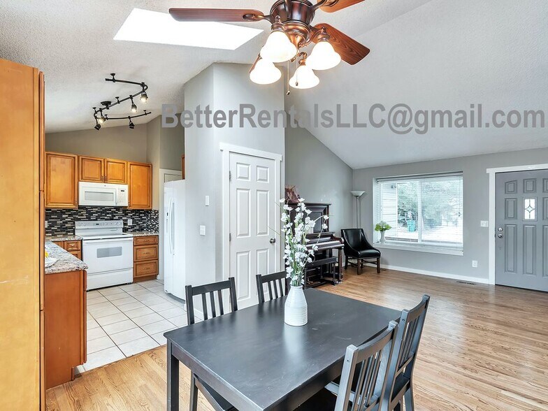 Building Photo - 19451 E Navarro Dr