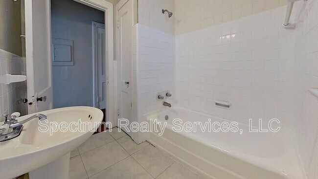Building Photo - 938 Cordova Pl