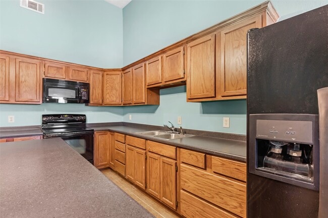 Building Photo - 4161 FM 2666 Rd