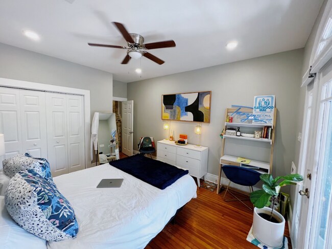 Building Photo - Charming Duplex in the Heart of Uptown New...