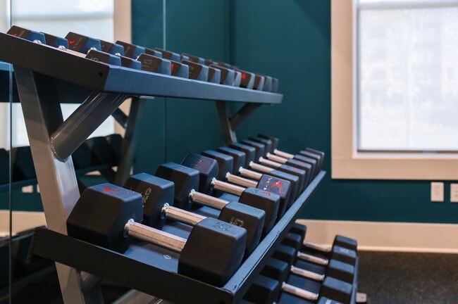 Building Photo - 2821 Yorkshire Moors Wy