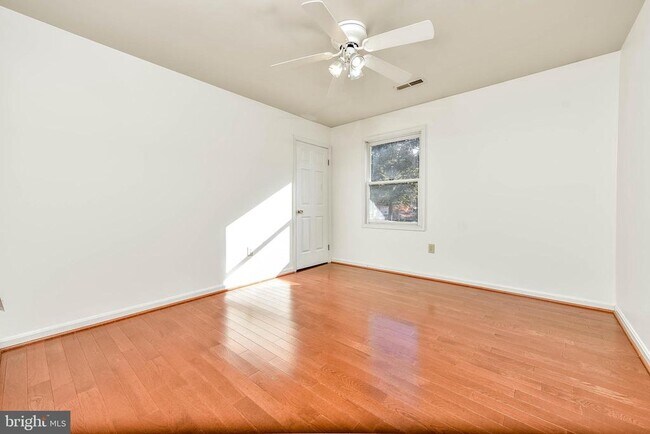 Building Photo - 7502 Melton Ct