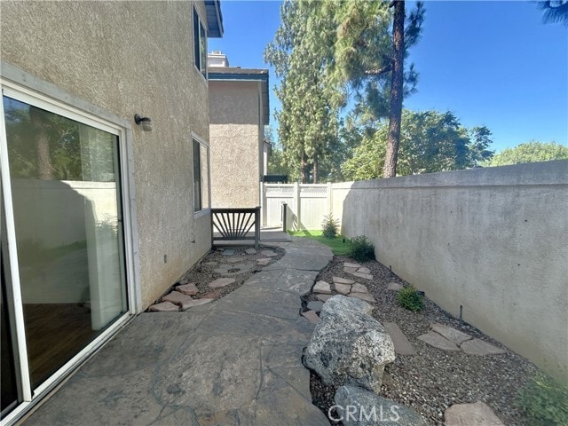 Building Photo - 864 Bramble Ln