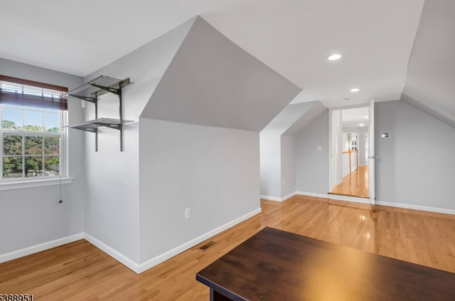 Building Photo - 22 Honeyman Rd