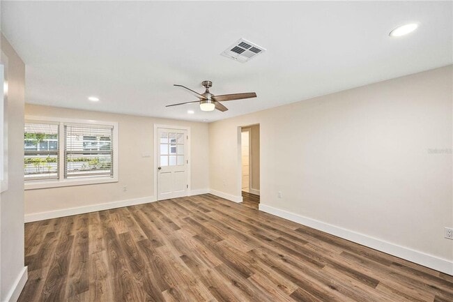 Building Photo - 1736 Morrill St