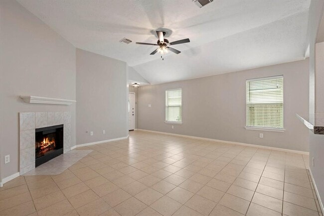 Building Photo - 21523 Trilby Way