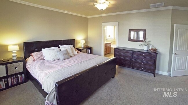 Building Photo - 6087 S Rising Sun Way