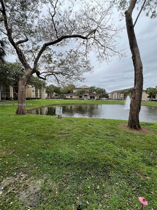 Building Photo - 9122 W Atlantic Blvd