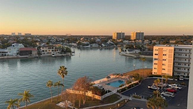 Building Photo - 3128 59th St S