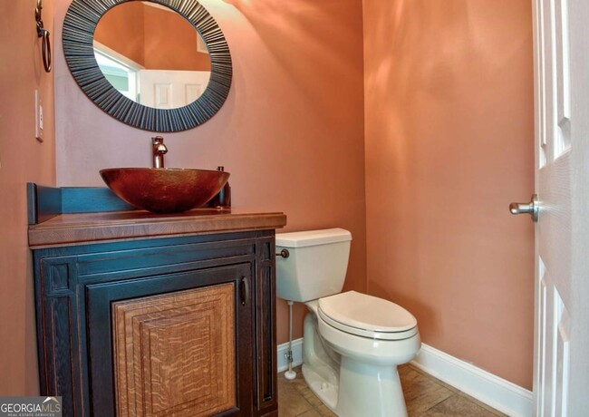 Building Photo - 50 Peninsula Cir