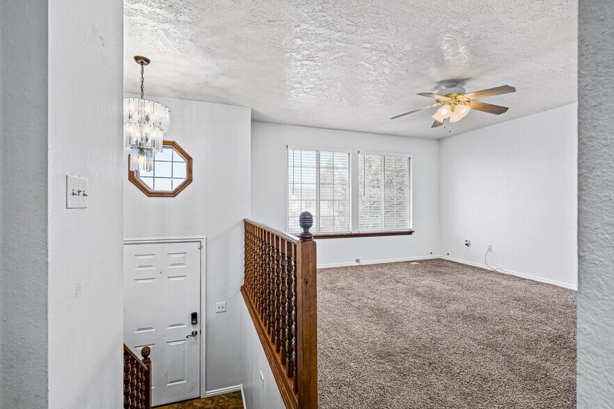 Building Photo - 4860 Freedom Ave