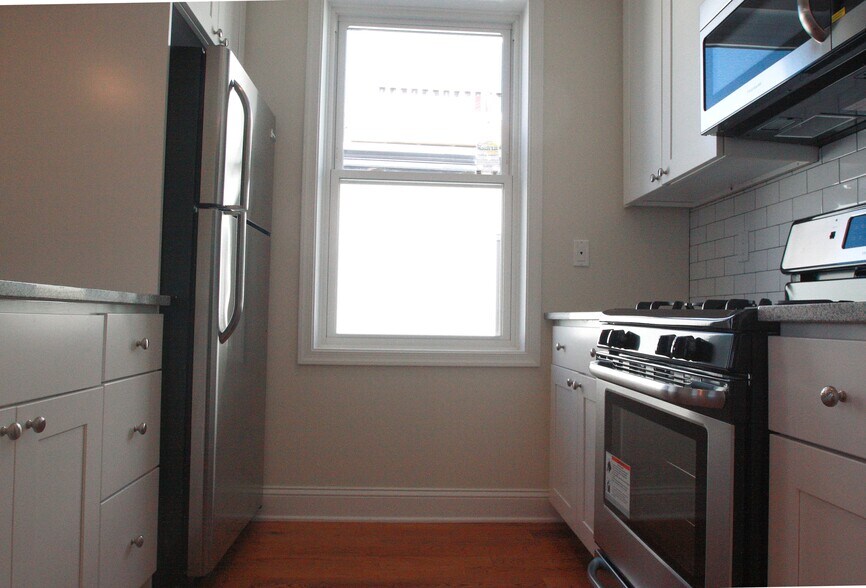 Building Photo - 515 Fitzwater St