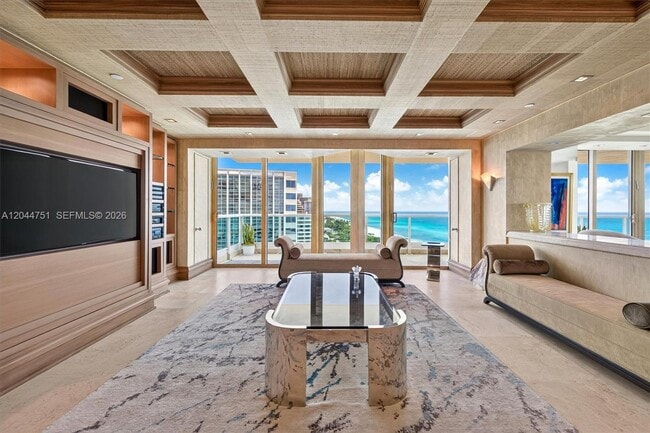 Building Photo - 5025 Collins Ave