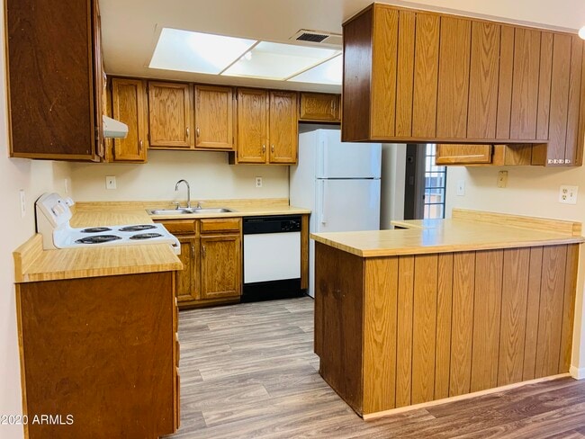 Building Photo - 13212 N 51st Ln