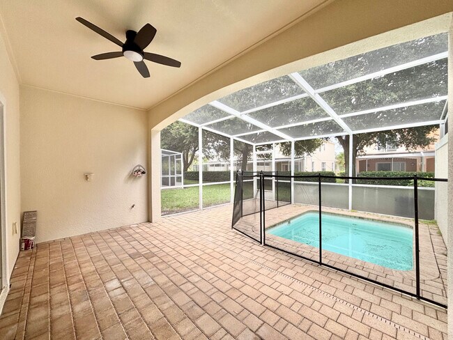 Building Photo - 1707 Retreat Cir