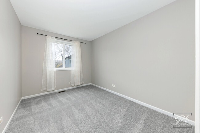 Building Photo - 2691 Stanton Ct