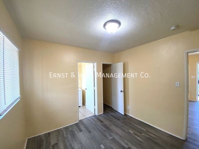 Building Photo - 13812 S Avalon Blvd