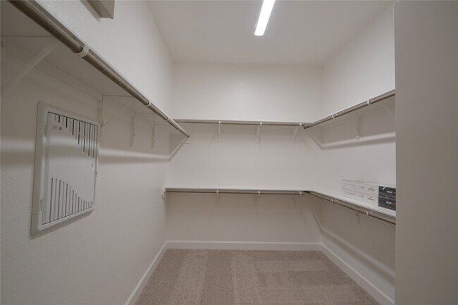 Building Photo - 3207 Kindred Wy