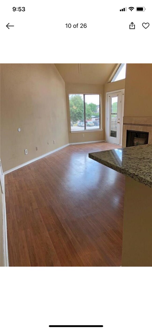 Building Photo - 9801 Walnut St