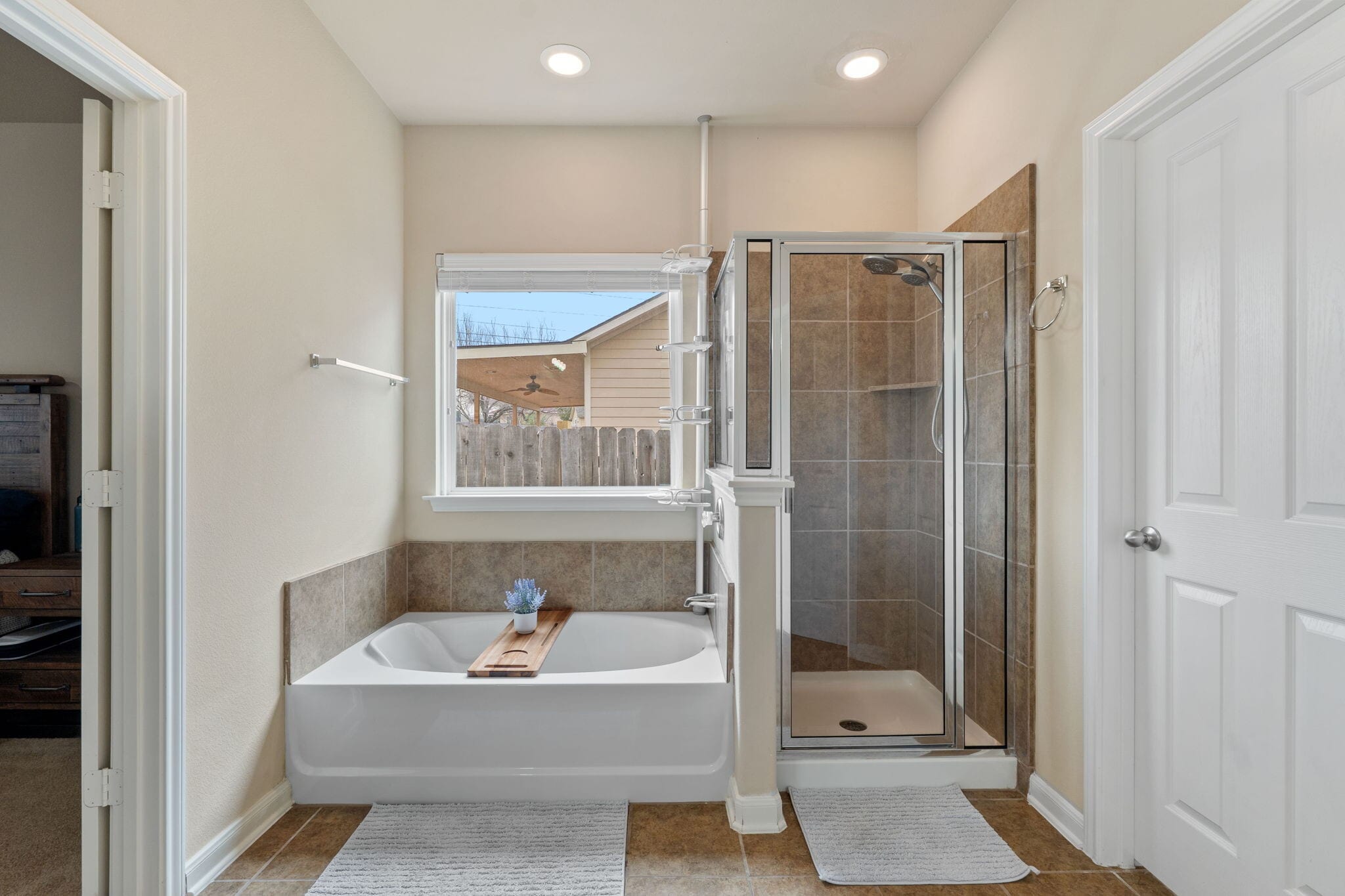 Building Photo - 9002 Summit Lk