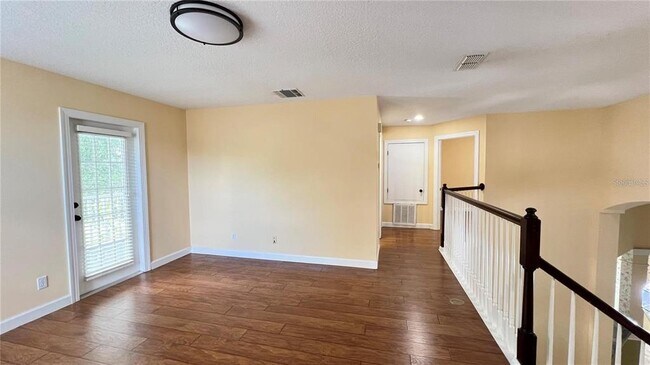 Building Photo - 934 Westpark Dr