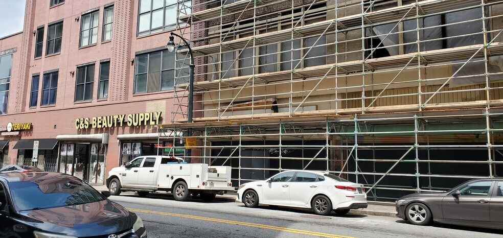 Building Photo - 87 Peachtree St SW