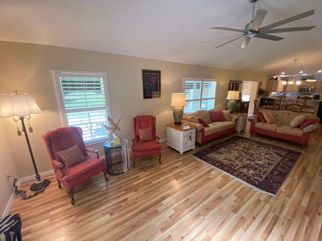 Building Photo - Beautiful Over Sized TURNKEY SEASONAL 2 bed 2 bath Rental on Golf Course in Polo Ridge