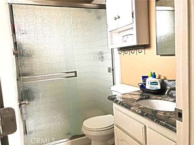 Building Photo - 20011 Shorewood Cir