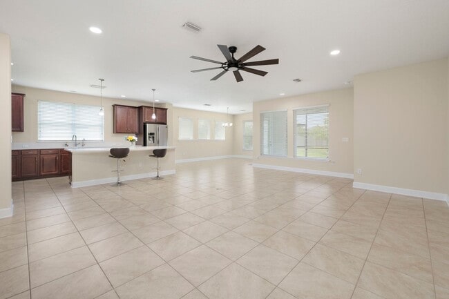 Building Photo - Single Family home in Shearwater