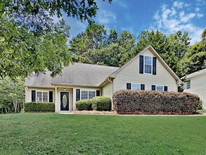 Building Photo - 3916 Wakefield Dr