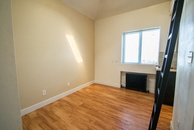 2535eAsbury_Unit12-1(1) - Plaza West