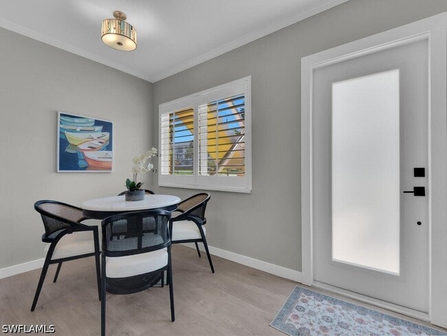 Building Photo - 473 12th Ave S