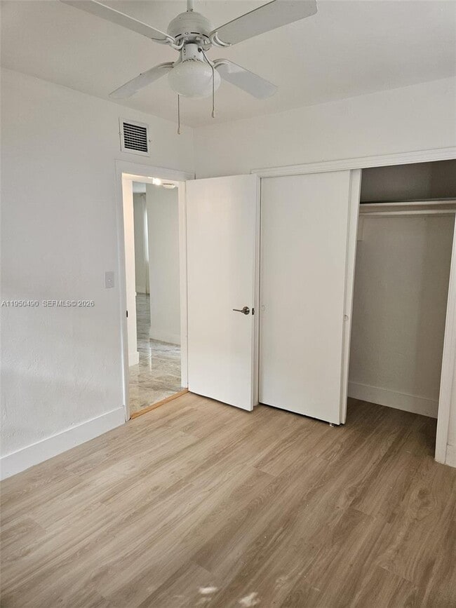 Building Photo - 5660 SW 78th St